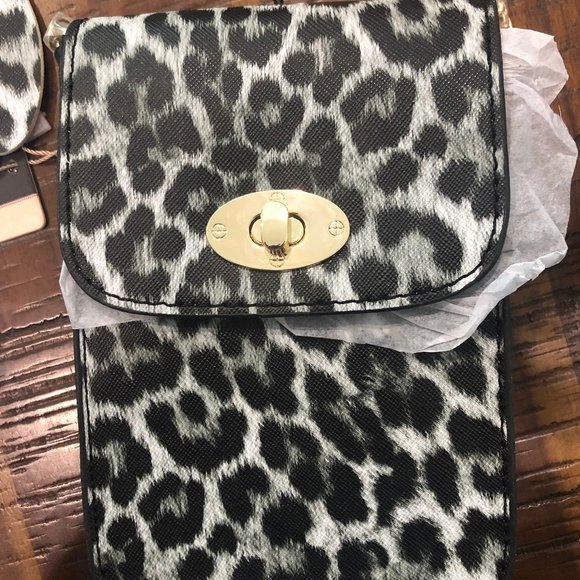 Mellow World Animal Print Cross Body Bags - Picture 3 of 6